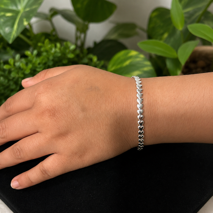 Italy 3.7mm Heart Stampato Bracelet in Hollow 925 Sterling Silver