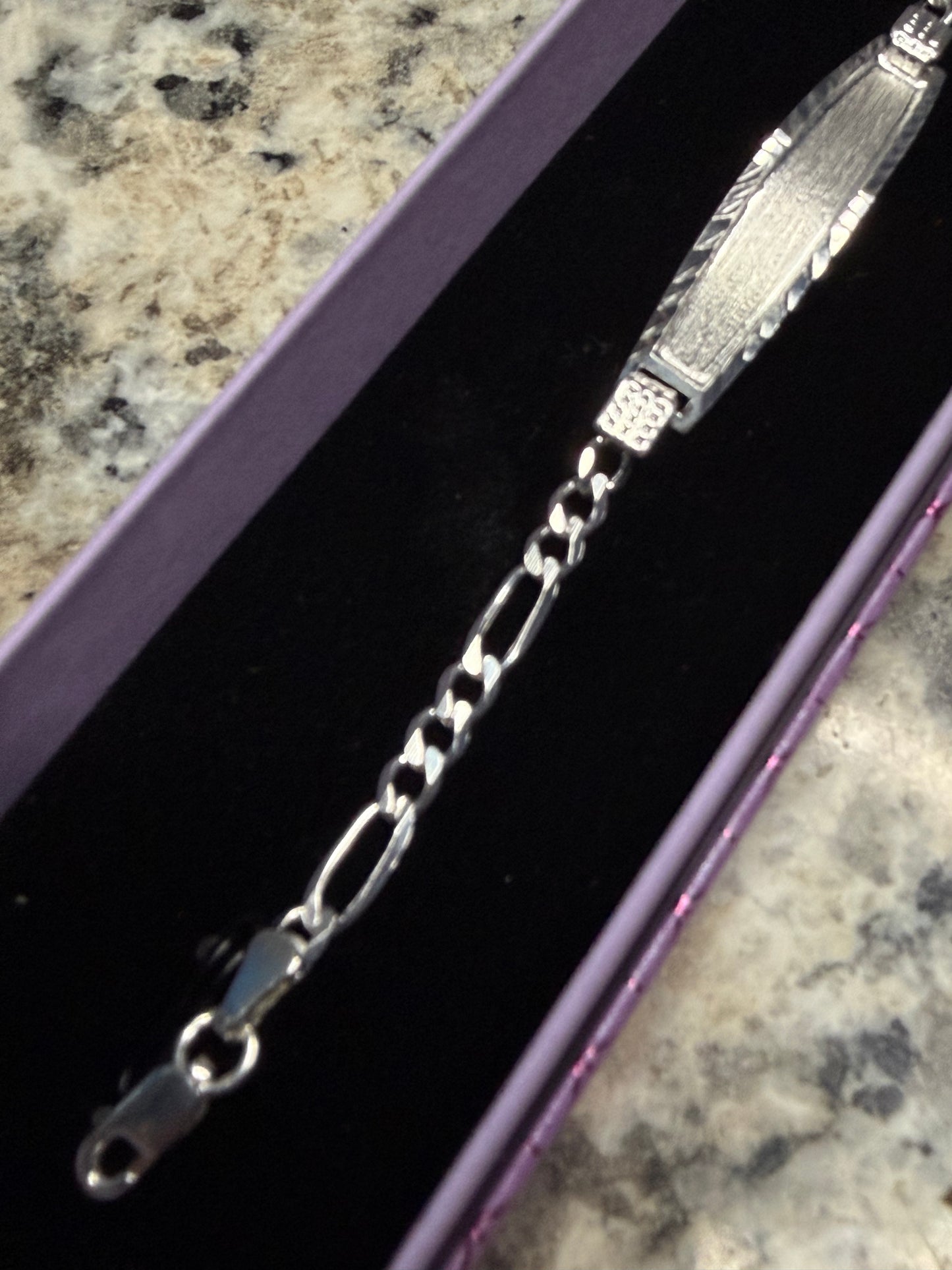 Chino Sliver bracelet 7 inches